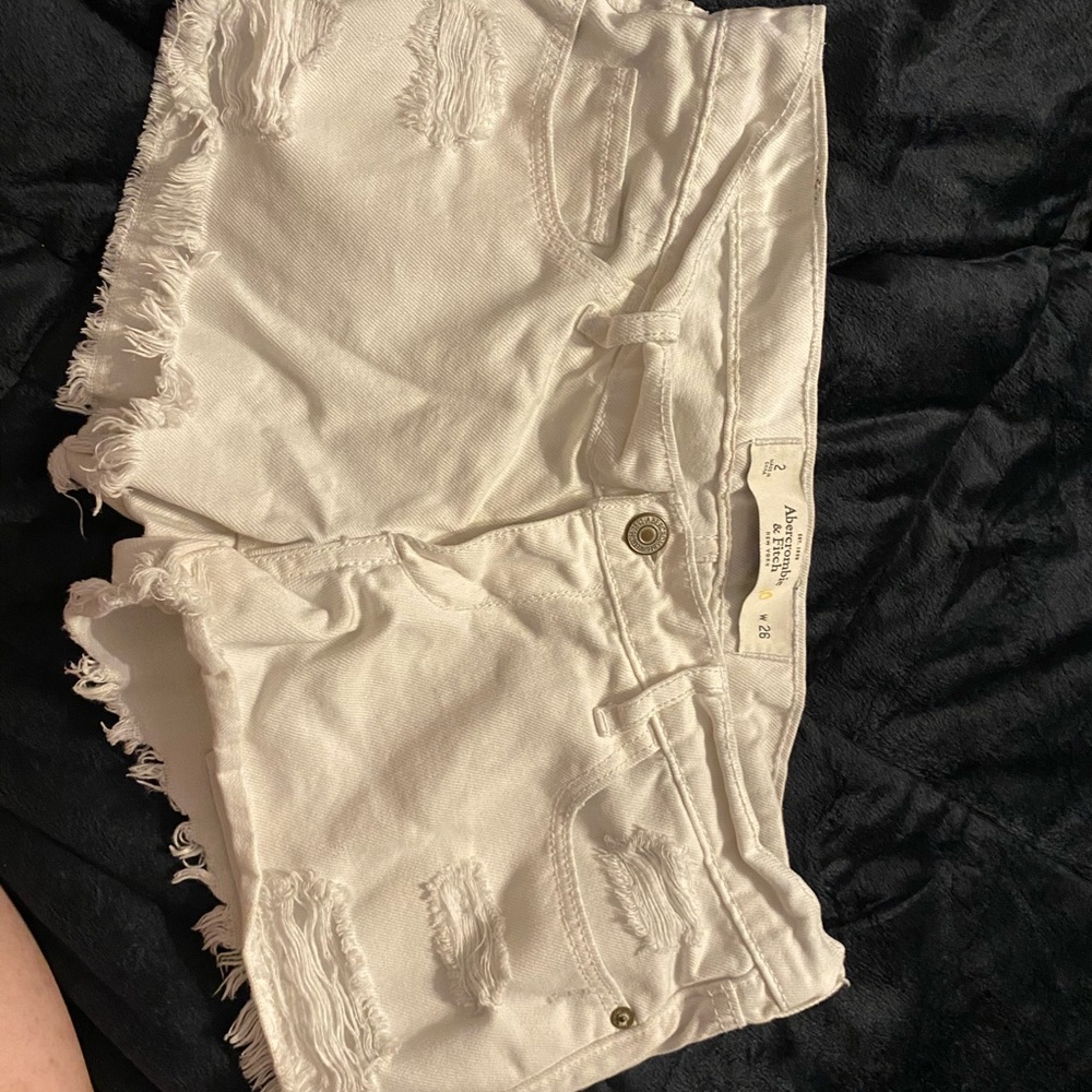 Abercrombie and Fitch white shorts